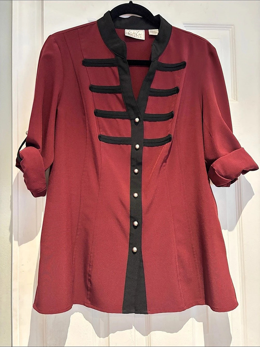 Cathy Che Women's Burgundy & Black Blouse Size Large Like New